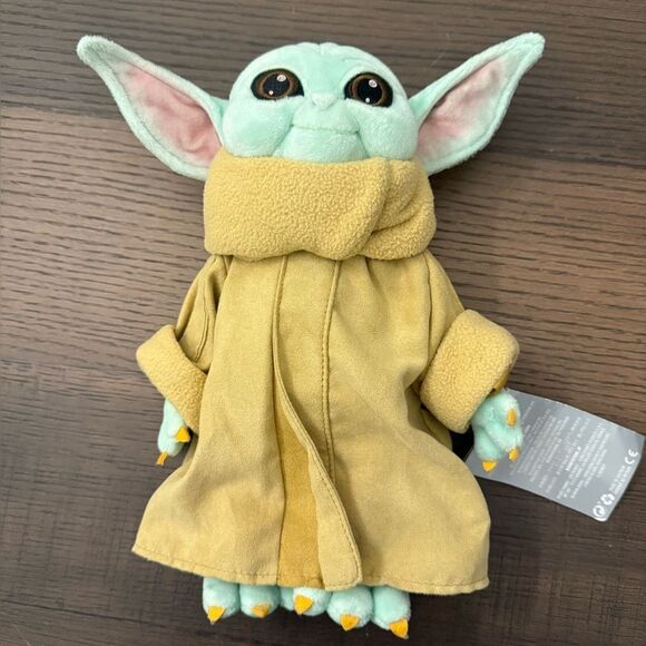 Star Wars The Mandalorian “The Child” Baby Yoda Grogu Disney Plush Toy - Picture 1 of 6